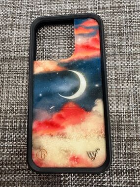 Stylish Crescent Moon Sky Phone Case - Multicolor